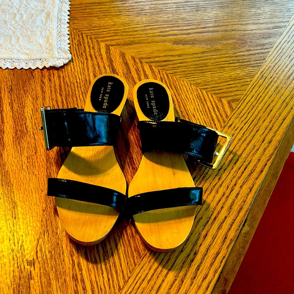 Kate Spade wood sandal black with buckle